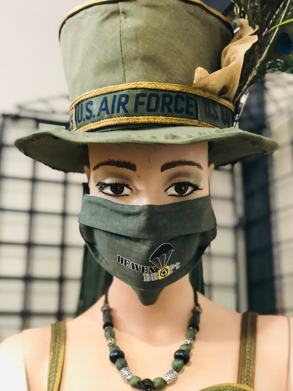 build Pligt myg Green Chute Face Mask - HEAVENDROPt